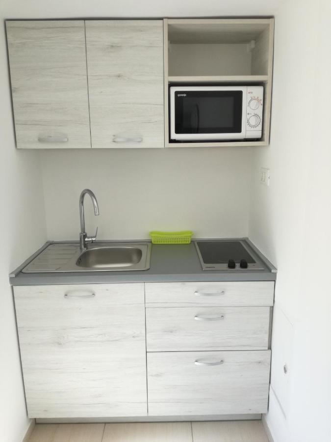 Appartamento Apartman Anni Porec Esterno foto